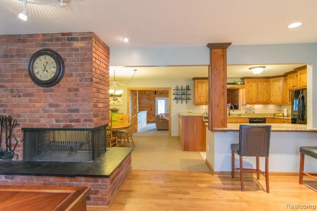 13550 Farm Road Belleville, MI 48111 - Photo 6 of 54