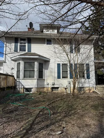 $349,900 | 2911 East 109th Avenue, Crown Point, IN 46307