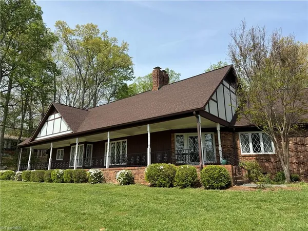 $565,000 | 315 Dorado Drive, High Point, NC 27265