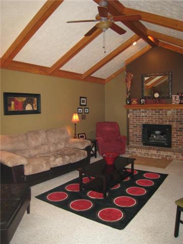 436 Calista Road White House, TN 37188 - Photo 4 of 16 Gallery Image 4