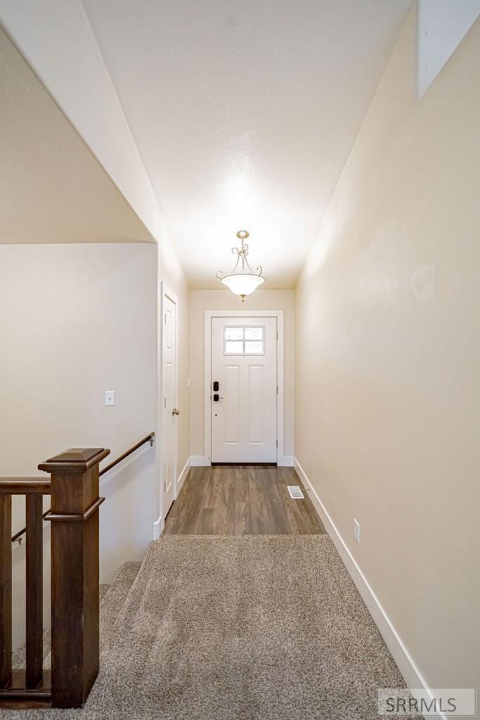 2735 North Waverly Road Idaho Falls, ID 83401 - Photo 7 of 64