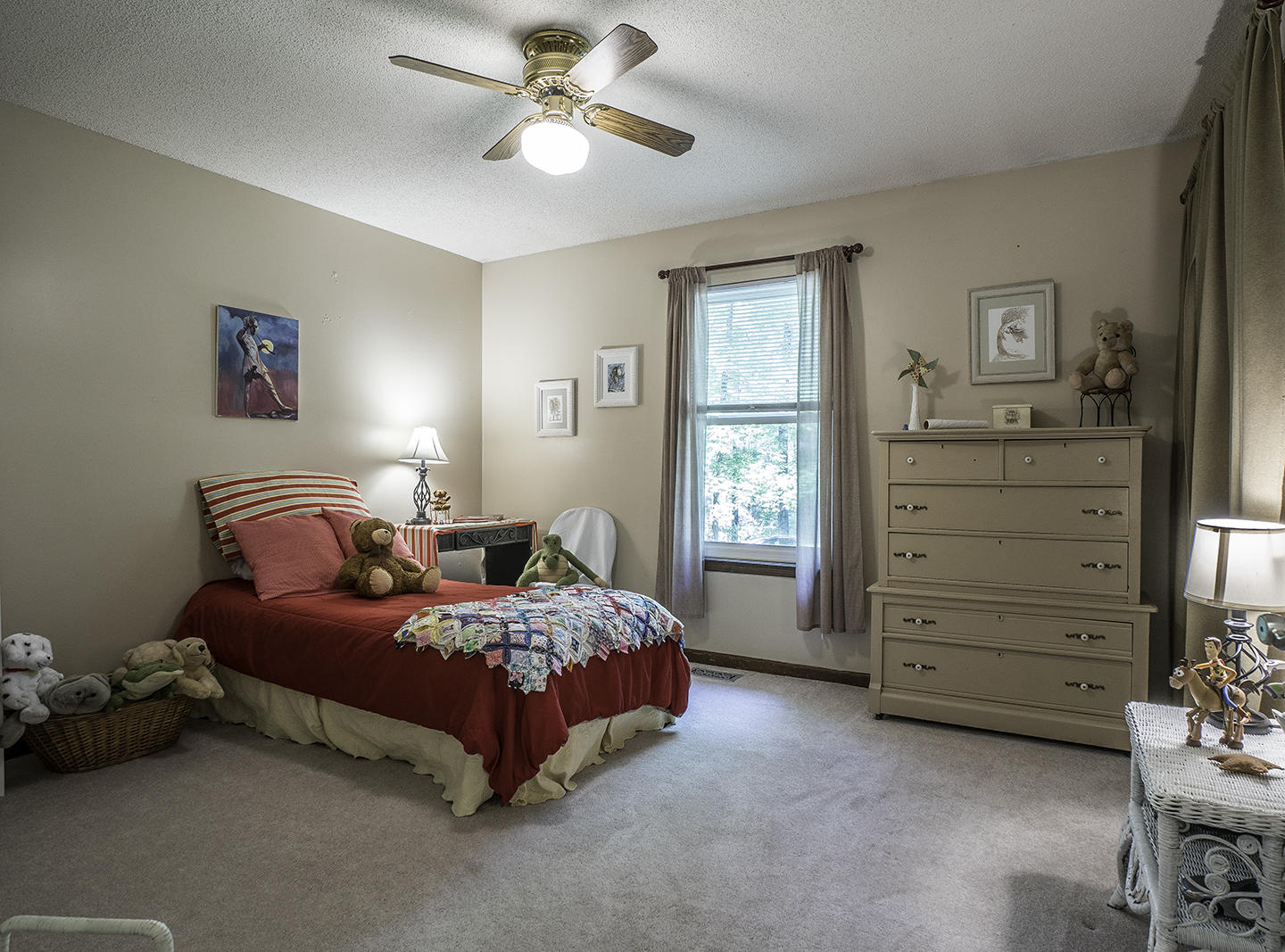 6910 Igou Ferry Road Harrison, TN 37341 - Photo 34 of 48 Child's Bedroom 2