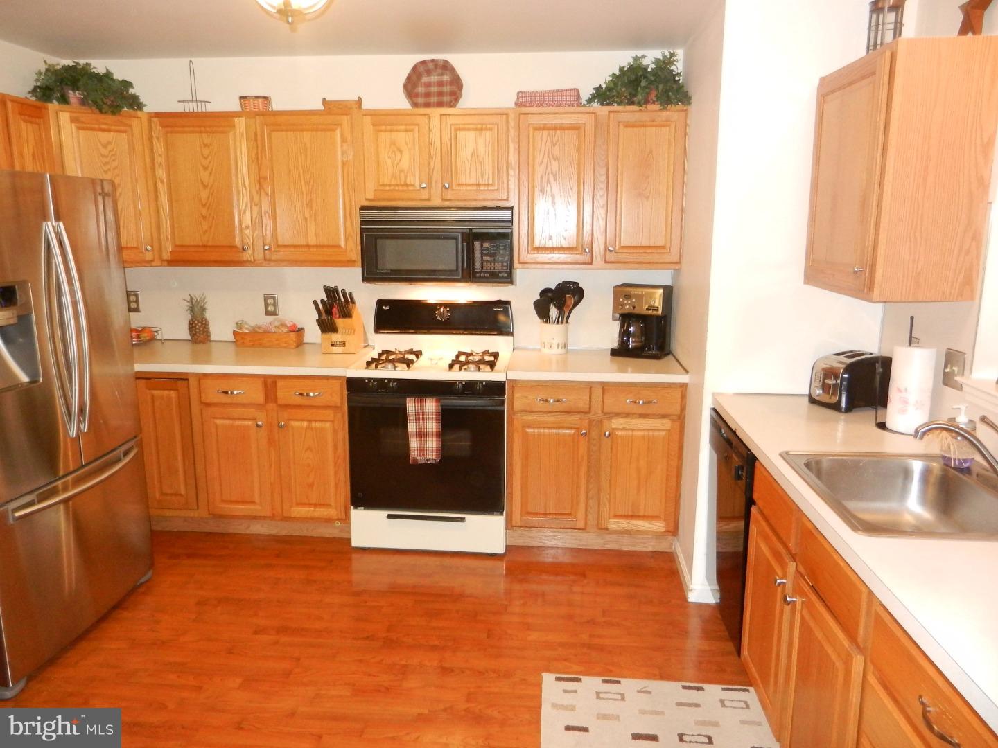 215 North View Road Fleetwood, PA 19522 - Photo 7 of 20 Gallery Image 7