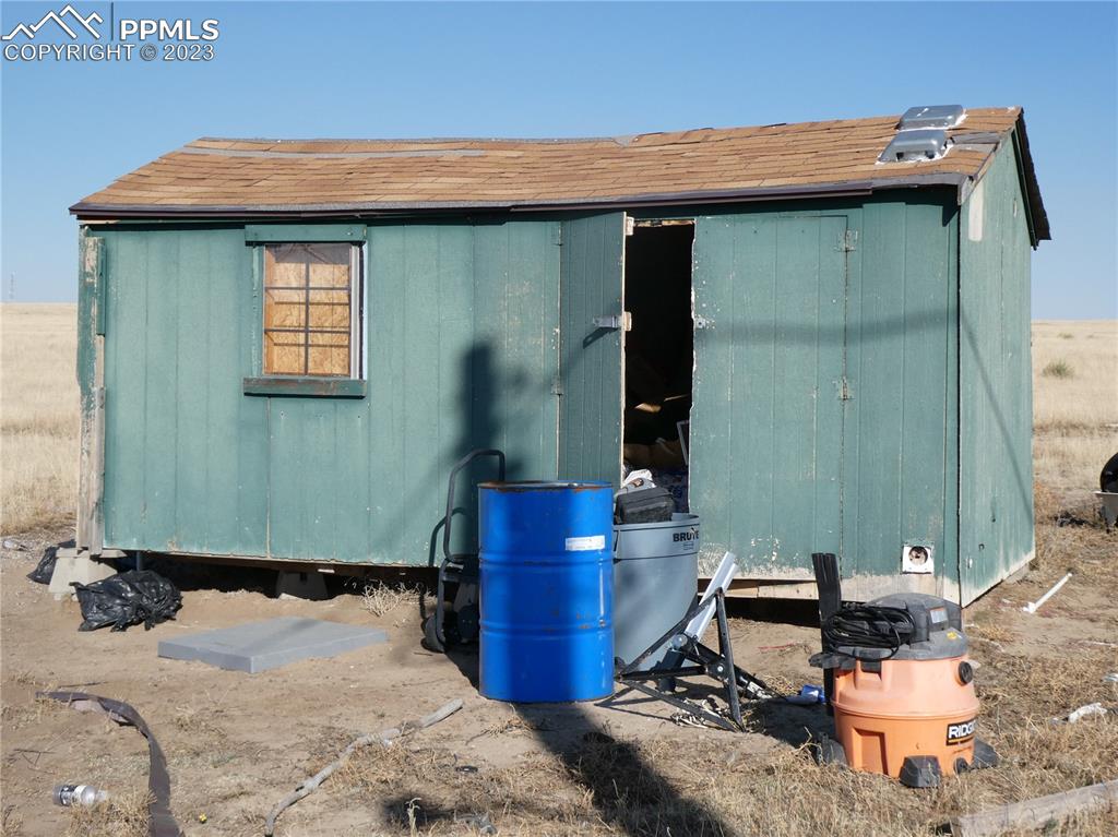 10495 Dan View Yoder, CO 80864 - Photo 16 of 33