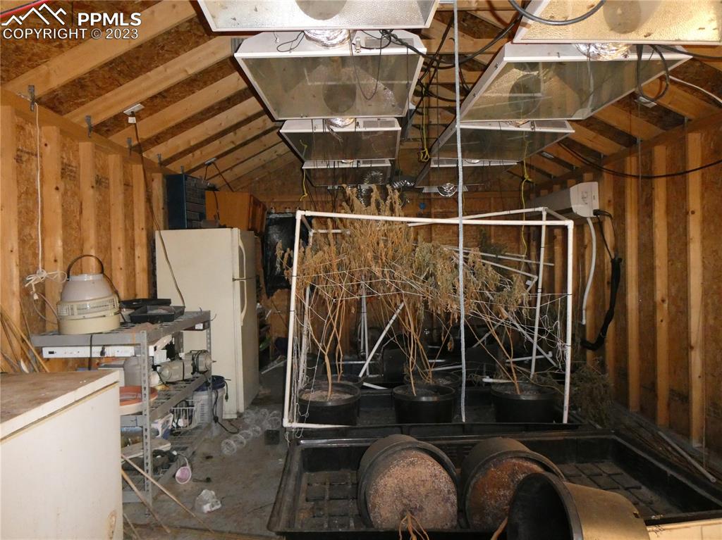 10495 Dan View Yoder, CO 80864 - Photo 19 of 33 a room with gym equipment