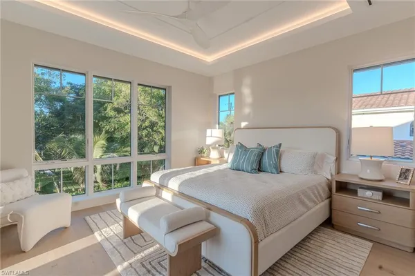 $7,950,000 | 777 Broad Court South, Naples, FL 34102
