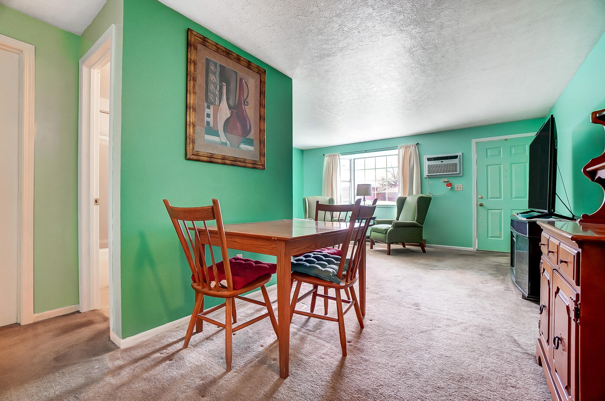 1054 Cheyenne Avenue Springfield, OH 45503 - Photo 7 of 19