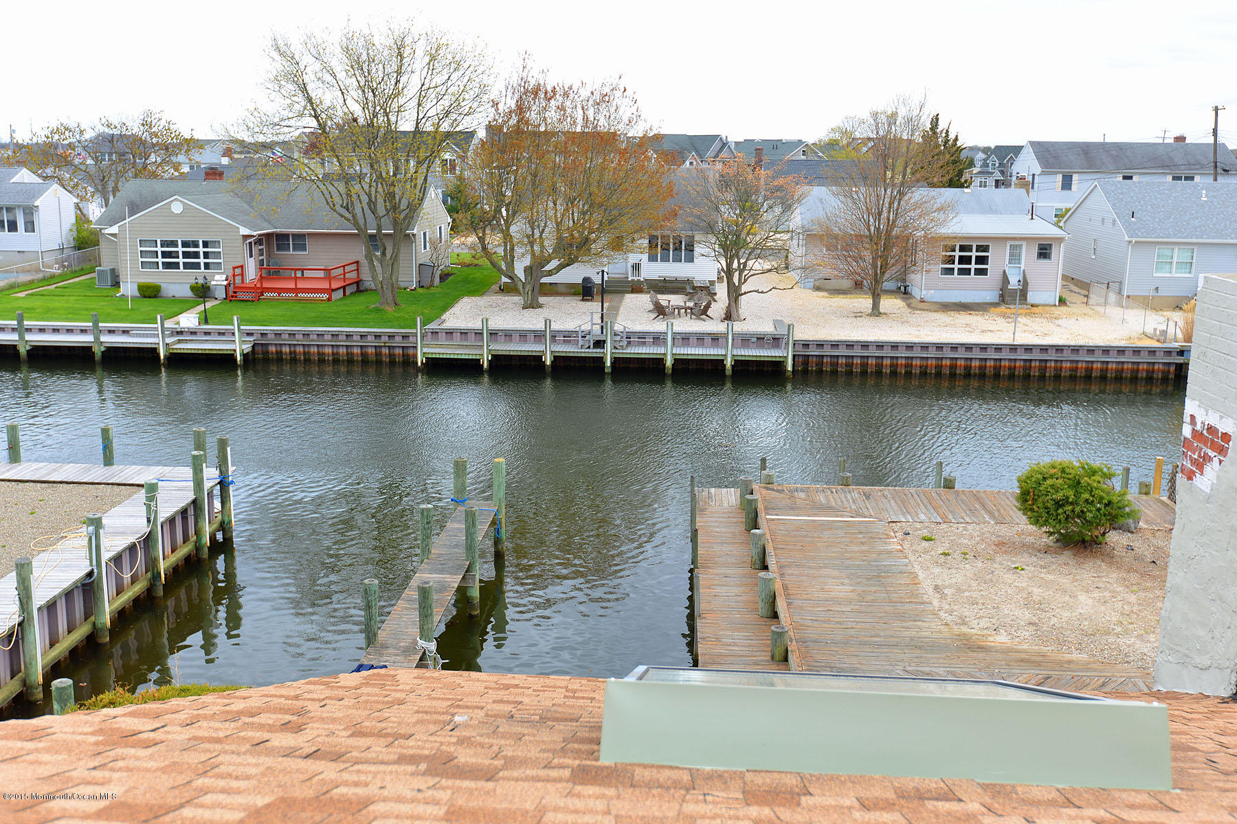 1802 Riviera Parkway Point Pleasant, NJ 08742 - Photo 9 of 10 Deck and dock