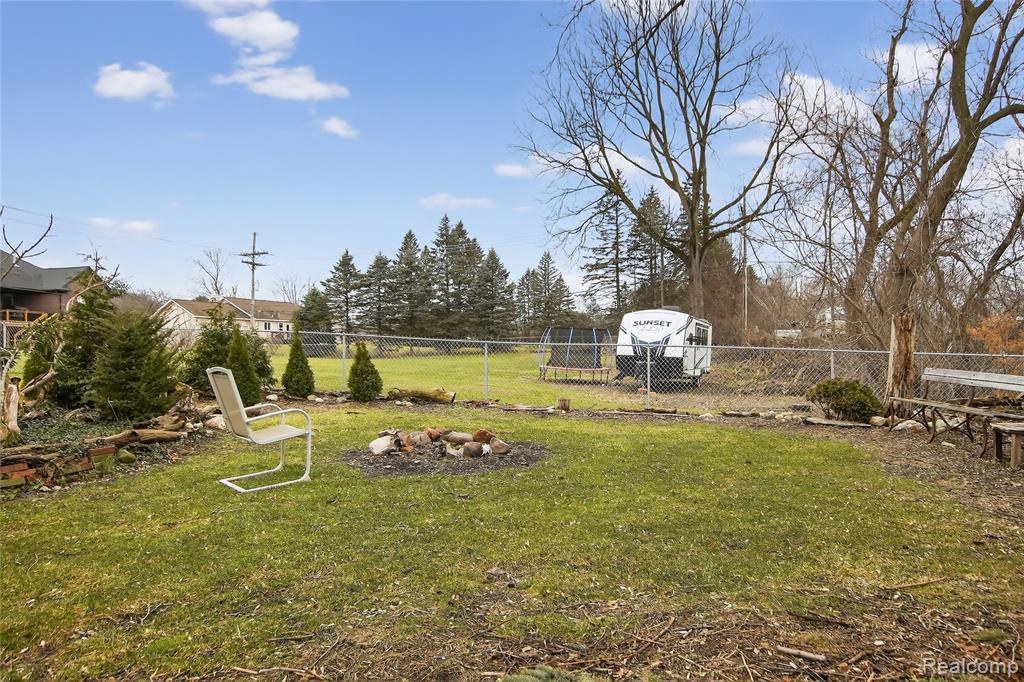 7975 Bendix Road Brighton, MI 48114 - Photo 70 of 90 Gallery Image 70