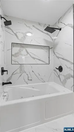 $3,450 | 270 Ogden Street, Orange, NJ 07050