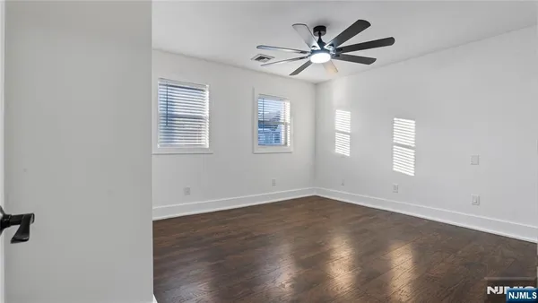 $3,450 | 270 Ogden Street, Orange, NJ 07050