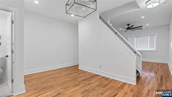 $3,450 | 270 Ogden Street, Orange, NJ 07050