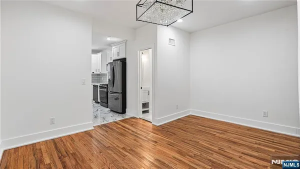 $3,450 | 270 Ogden Street, Orange, NJ 07050