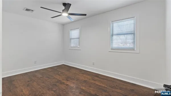 $3,450 | 270 Ogden Street, Orange, NJ 07050