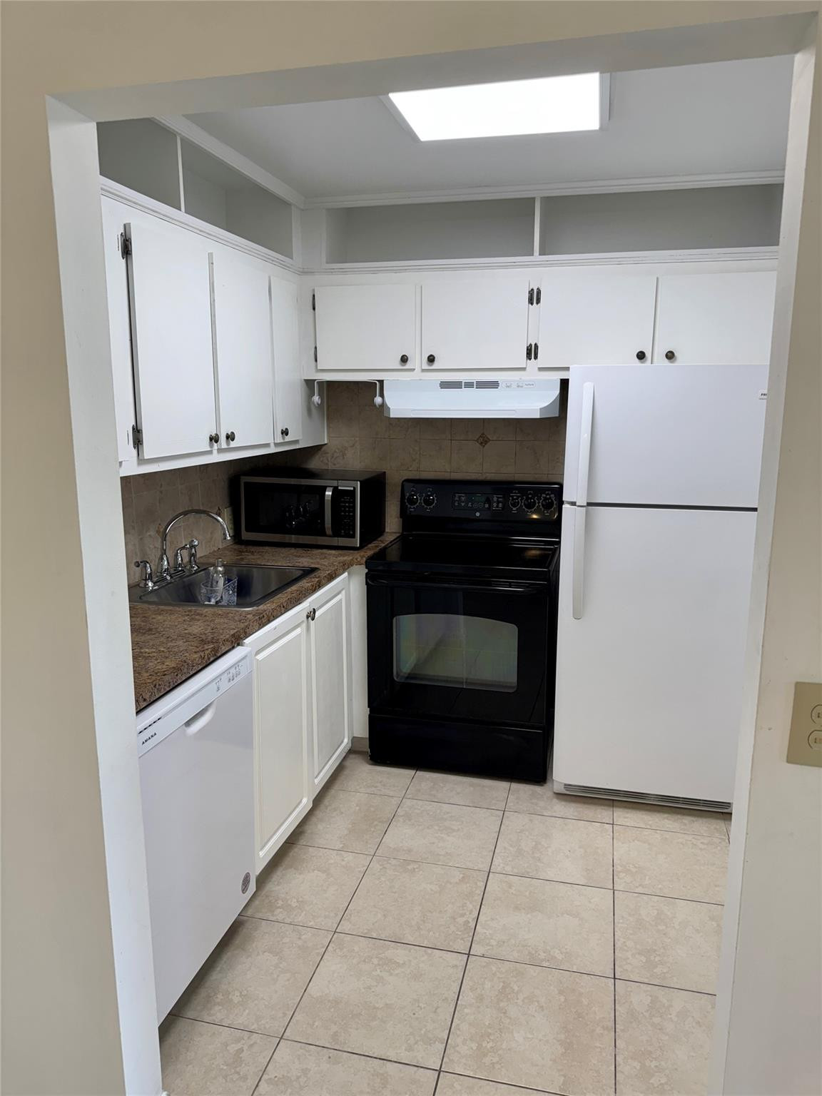 440 Fanshaw K Boca Raton, FL 33434 - Photo 15 of 18 Photo 15