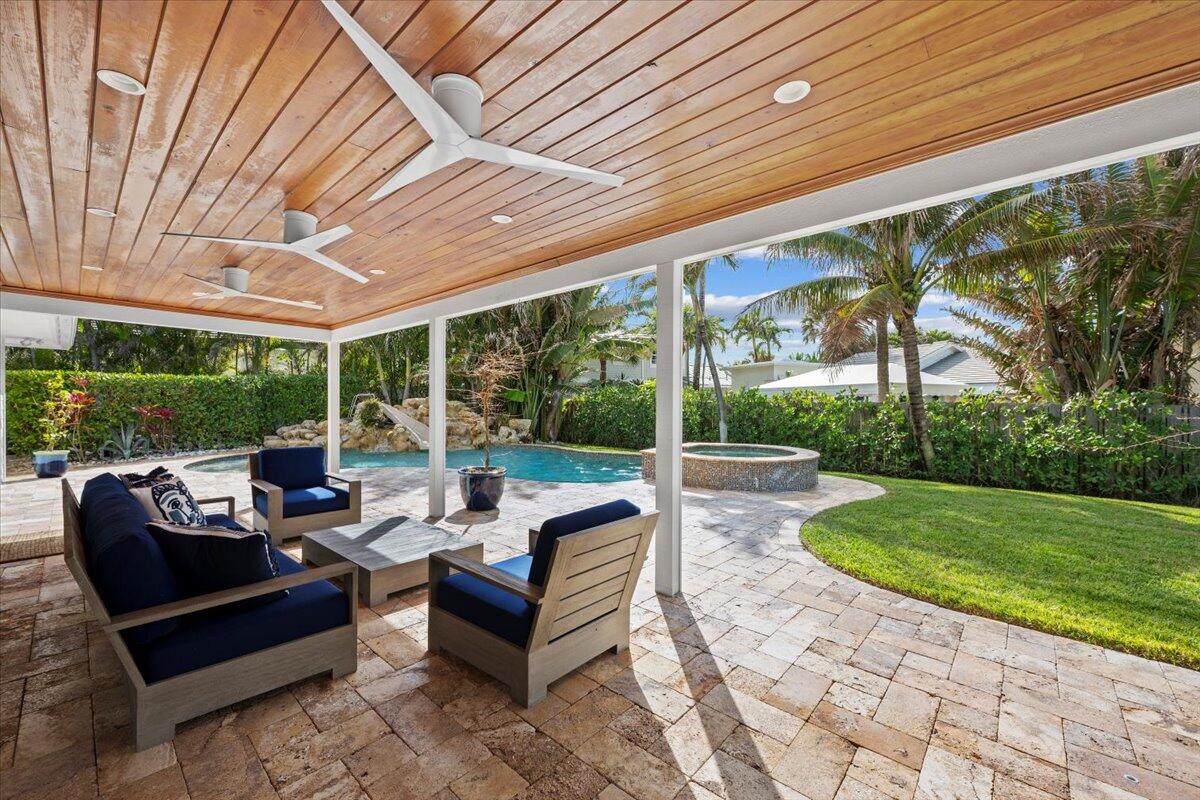48 Ocean Drive Jupiter, FL 33469 - Photo 22 of 33 Covered Lanai