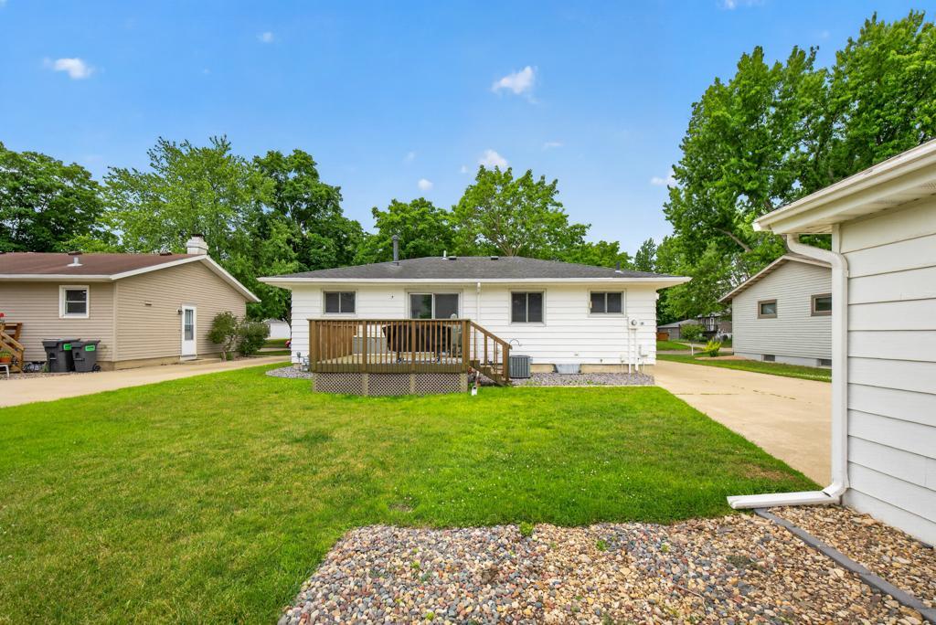 915 16 1/4 Street Southeast Rochester, MN 55904 - Photo 40 of 42