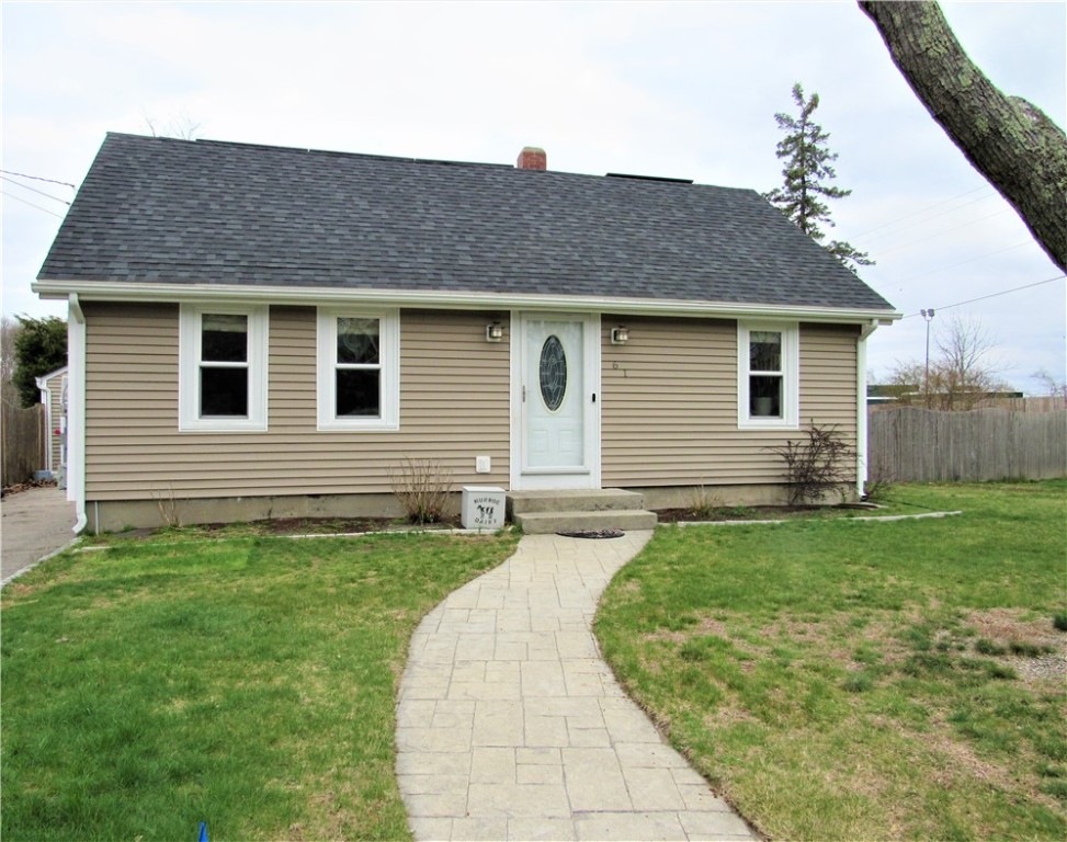 61 Spring Grove Avenue Warwick, RI 02889 - Photo 1 of 39 Gallery Image 1