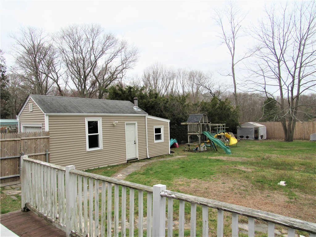 61 Spring Grove Avenue Warwick, RI 02889 - Photo 32 of 39 Gallery Image 32