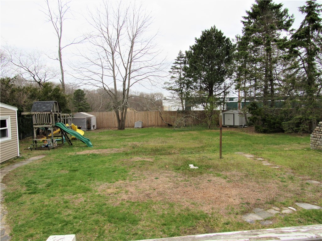61 Spring Grove Avenue Warwick, RI 02889 - Photo 33 of 39 Gallery Image 33