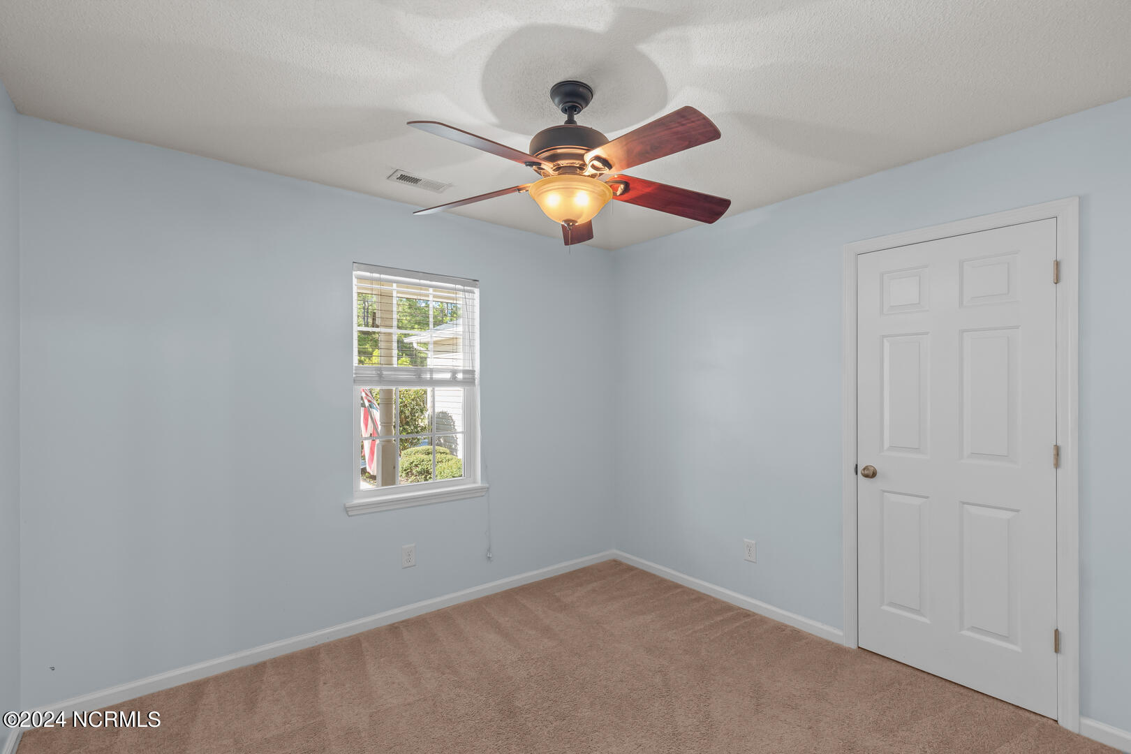 132 Van Riggs Road Hubert, NC 28539 - Photo 18 of 33 18