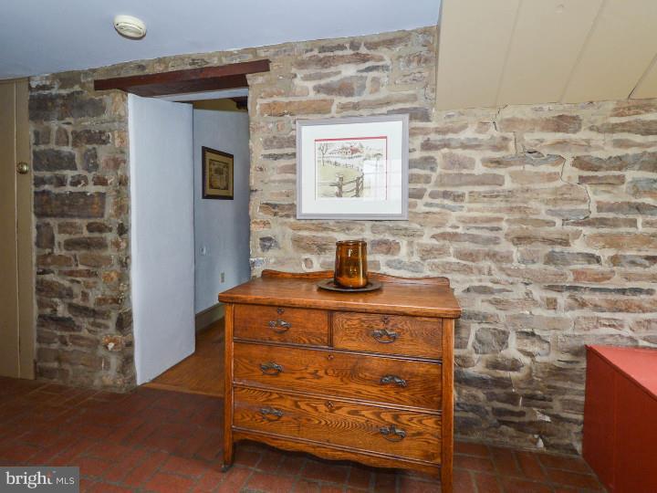 507 Dublin Road Perkasie, PA 18944 - Photo 2 of 25 Foyer