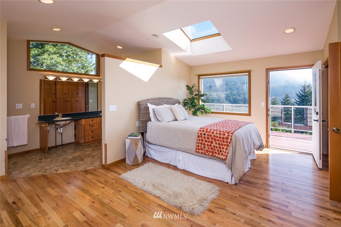 132 Viewcrest Road Bellingham, WA 98229 - Photo 14 of 40