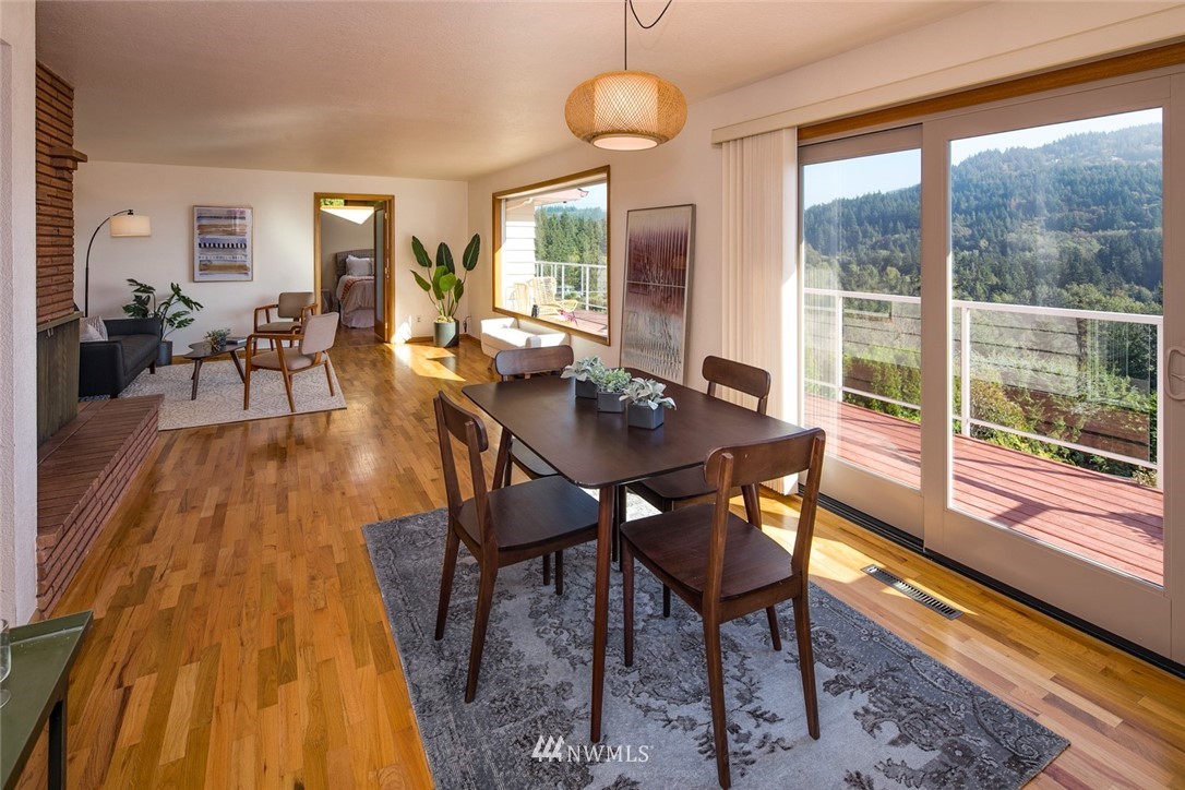 132 Viewcrest Road Bellingham, WA 98229 - Photo 3 of 40