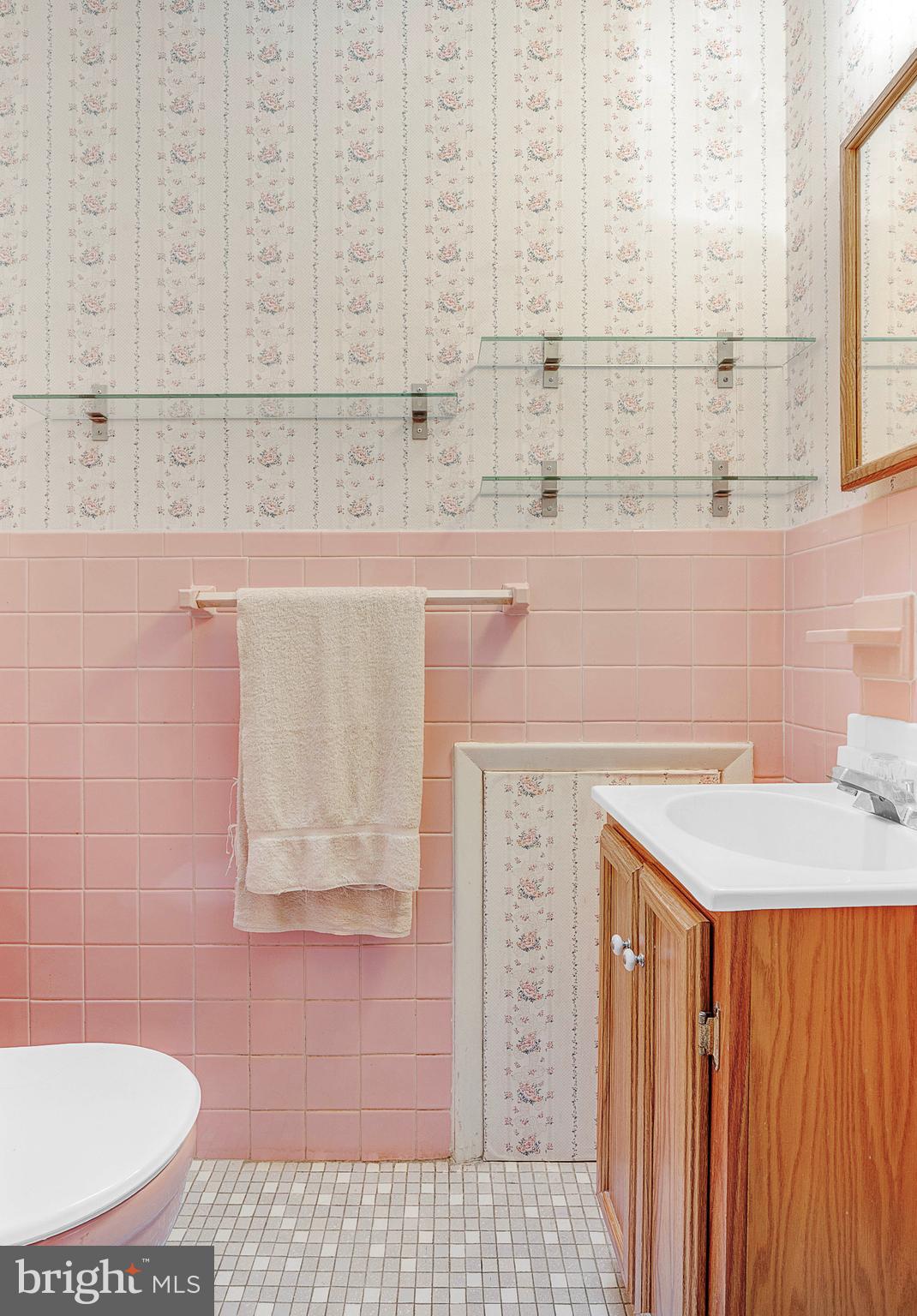 9346 Rising Sun Avenue Philadelphia, PA 19115 - Photo 18 of 28 half bath in primary bedroom