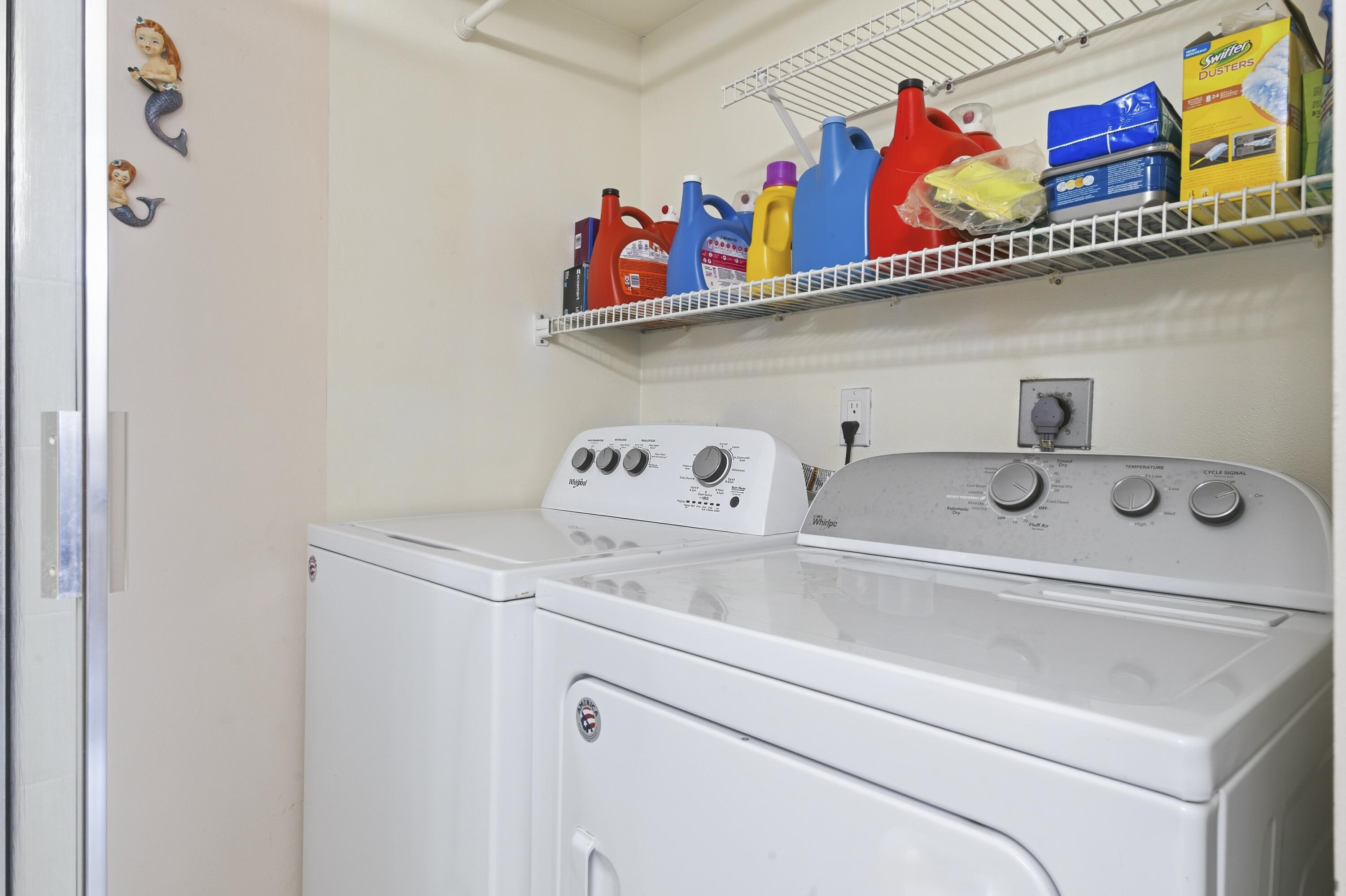 717 Highway 1, Unit 707 Jupiter, FL 33477 - Photo 16 of 33 a utility room with dryer and washer
