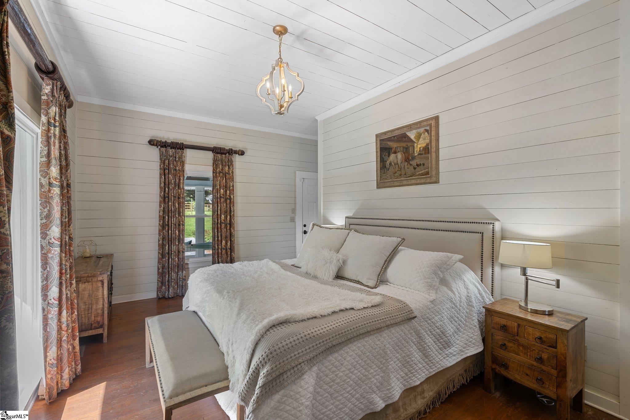 1124 Tugaloo Road Landrum, SC 29356 - Photo 14 of 36