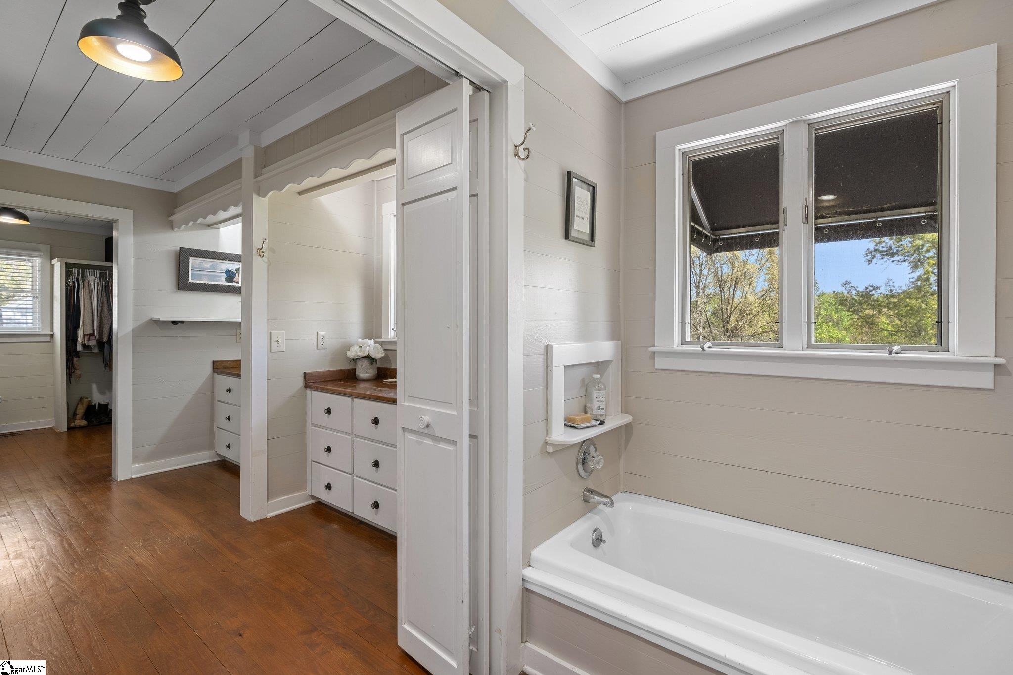 1124 Tugaloo Road Landrum, SC 29356 - Photo 17 of 36