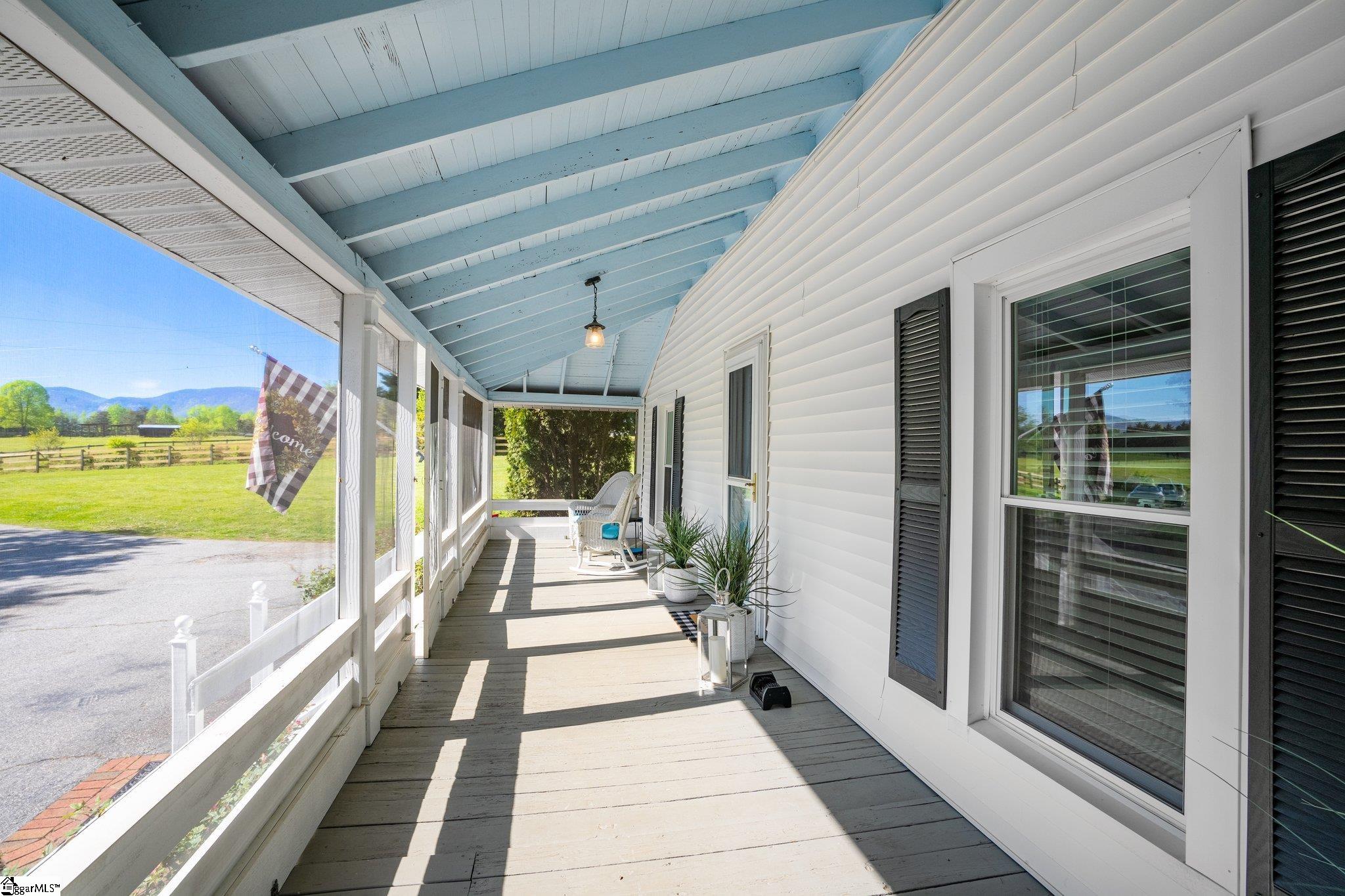 1124 Tugaloo Road Landrum, SC 29356 - Photo 2 of 36