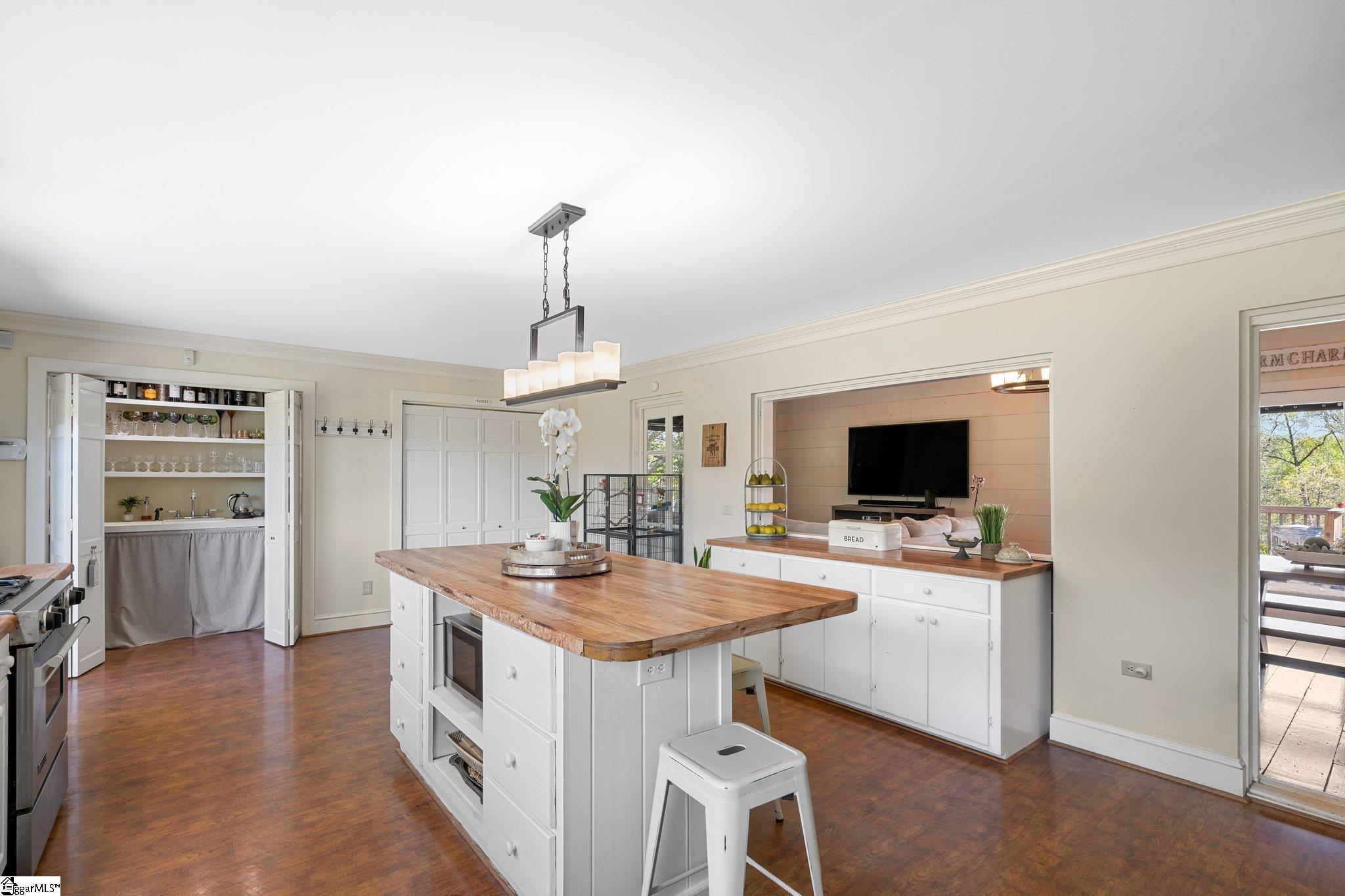 1124 Tugaloo Road Landrum, SC 29356 - Photo 10 of 36