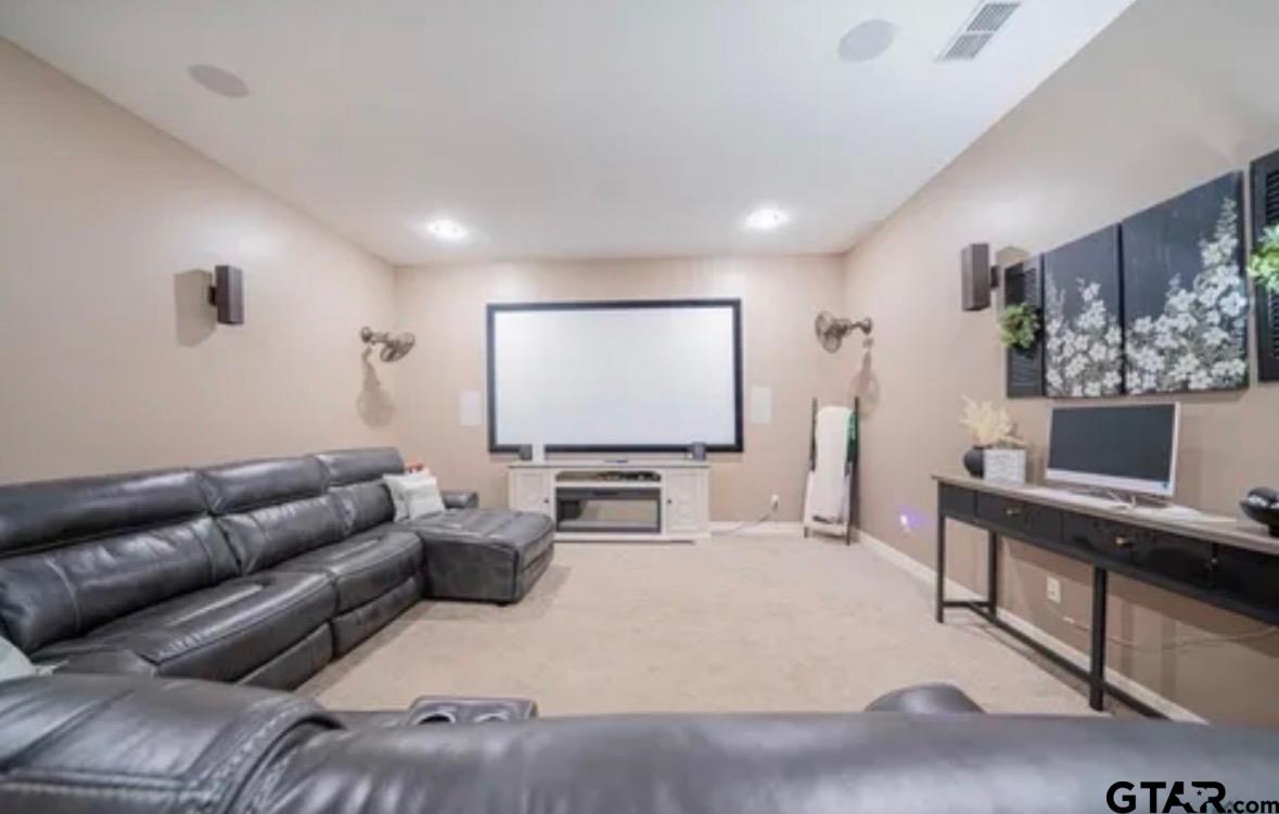 225 Clements Circle Tatum, TX 75691 - Photo 21 of 26 a living room with furniture