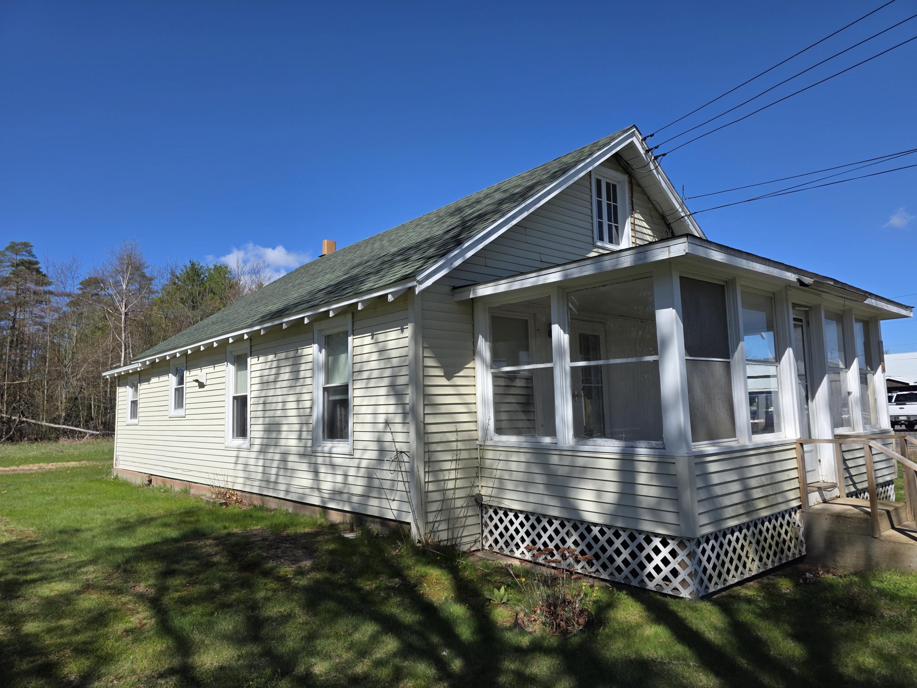 689 Glen Road Jay, NY 12941 - Photo 3 of 20 Side House