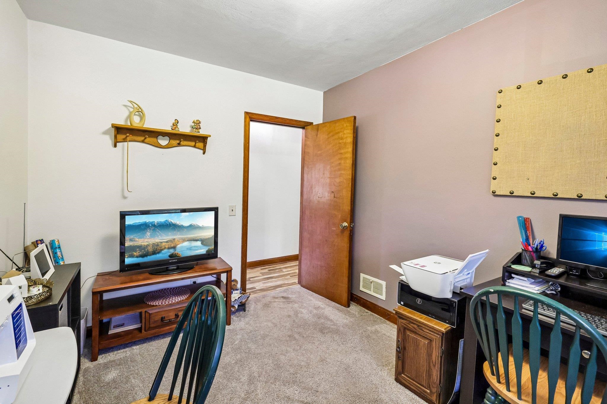 213 East Winnequah Road Madison, WI 53716 - Photo 24 of 47