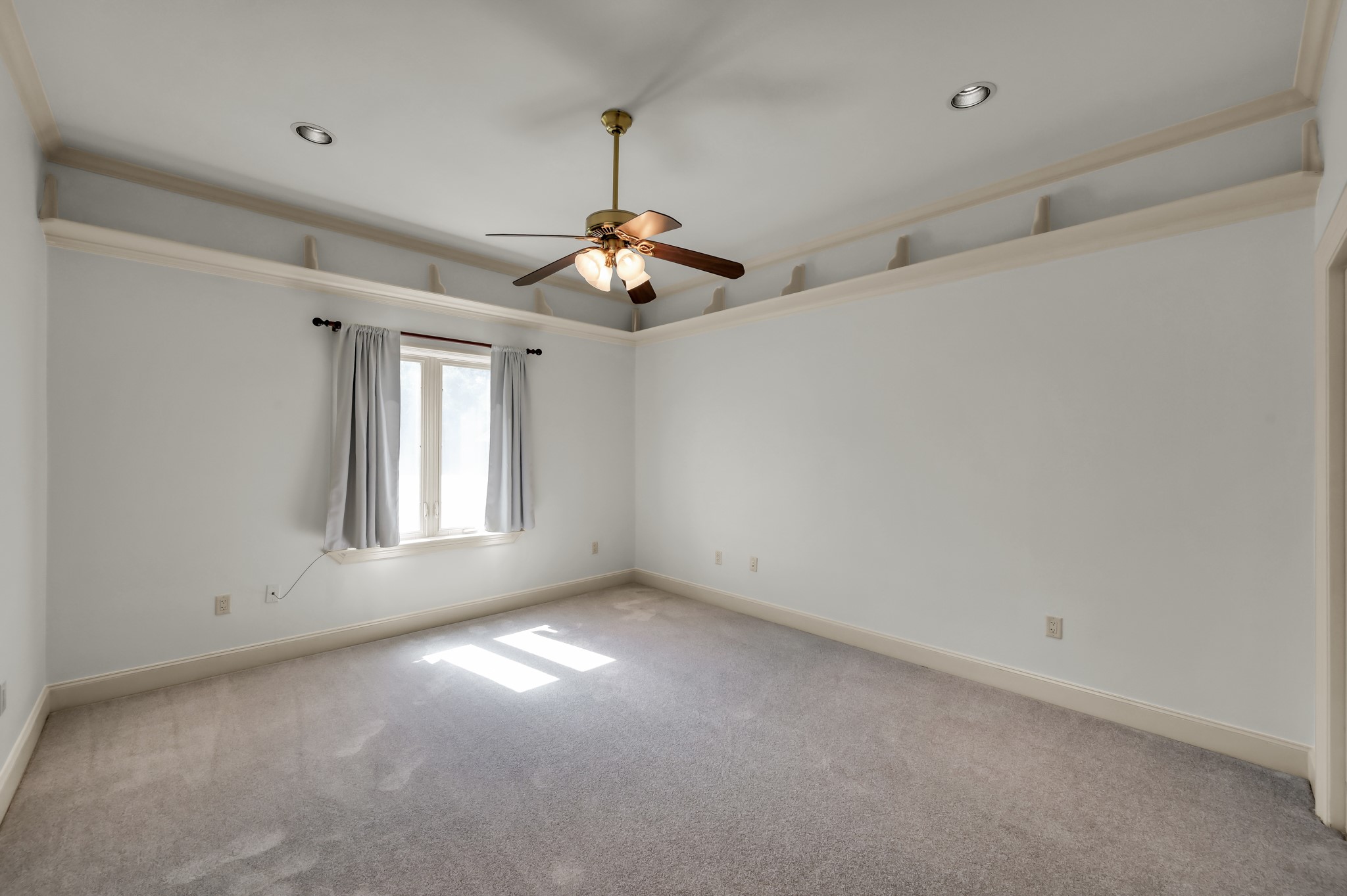 2401 Conastoga Court Conroe, TX 77384 - Photo 33 of 49