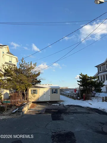 $2,000 | 330 Highway 35, Unit 23, Point Pleasant Beach, NJ 08742