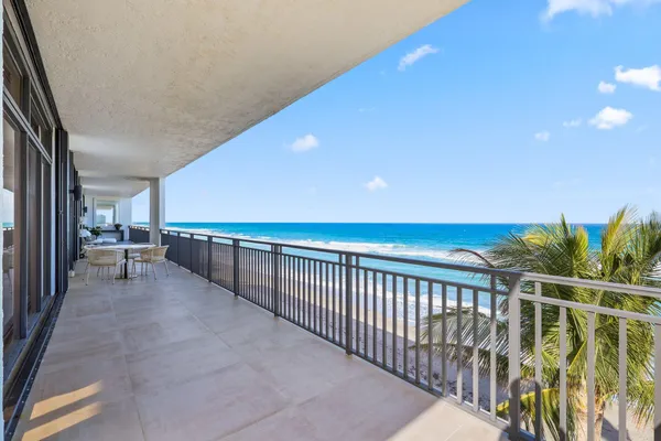 $10,950,000 | 19750 South Beach Road, Unit PH5 & 6, Jupiter, FL 33469