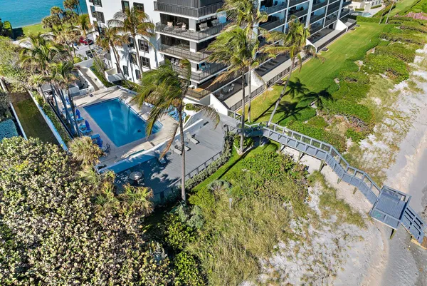 $10,950,000 | 19750 South Beach Road, Unit PH5 & 6, Jupiter, FL 33469