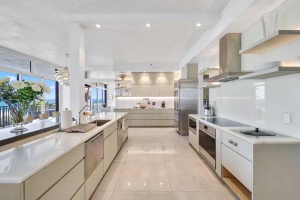 $10,950,000 | 19750 South Beach Road, Unit PH5 & 6, Jupiter, FL 33469