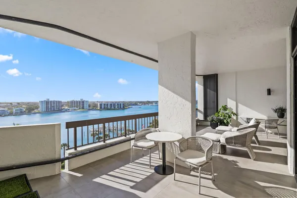 $10,950,000 | 19750 South Beach Road, Unit PH5 & 6, Jupiter, FL 33469