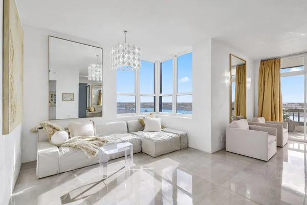 $10,950,000 | 19750 South Beach Road, Unit PH5 & 6, Jupiter, FL 33469