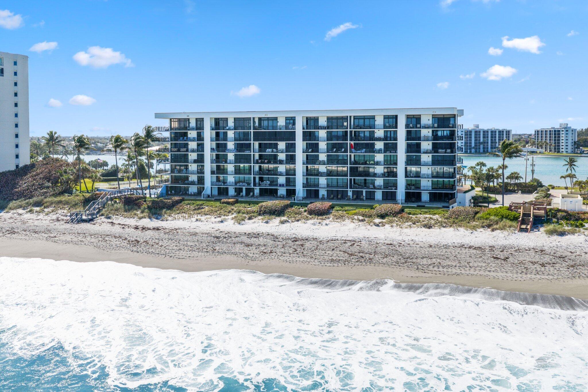 19750 South Beach Road, Unit 7050 Jupiter, FL 33469 - Photo 7 of 77 DJI_20260210135842_0992_D.jpg-SMALL