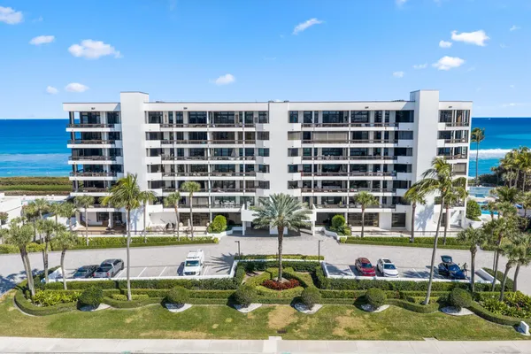 $10,950,000 | 19750 South Beach Road, Unit PH5 & 6, Jupiter, FL 33469