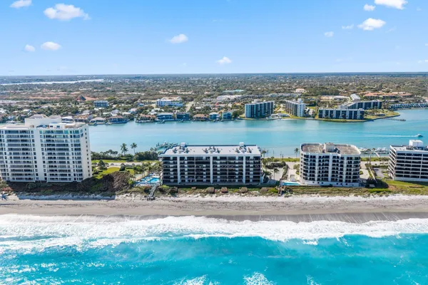 $10,950,000 | 19750 South Beach Road, Unit PH5 & 6, Jupiter, FL 33469