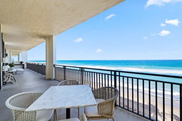 $10,950,000 | 19750 South Beach Road, Unit PH5 & 6, Jupiter, FL 33469