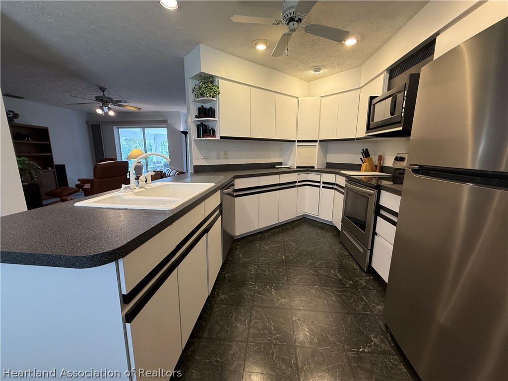 134 Bonnie Road Northwest Lake Placid, FL 33852 - Photo 8 of 24