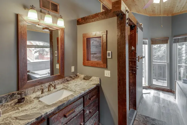 $785,000 | 33502 County Road 3, Crosslake, MN 56442